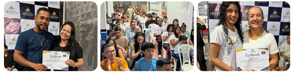 entrega de certificados do Instituto Vida Plena para alunos de cursos profissionalizantes.